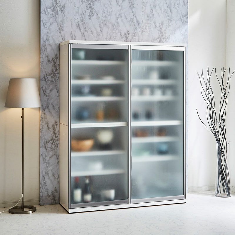 スモークガラス扉 可動棚で安全レール付き収納