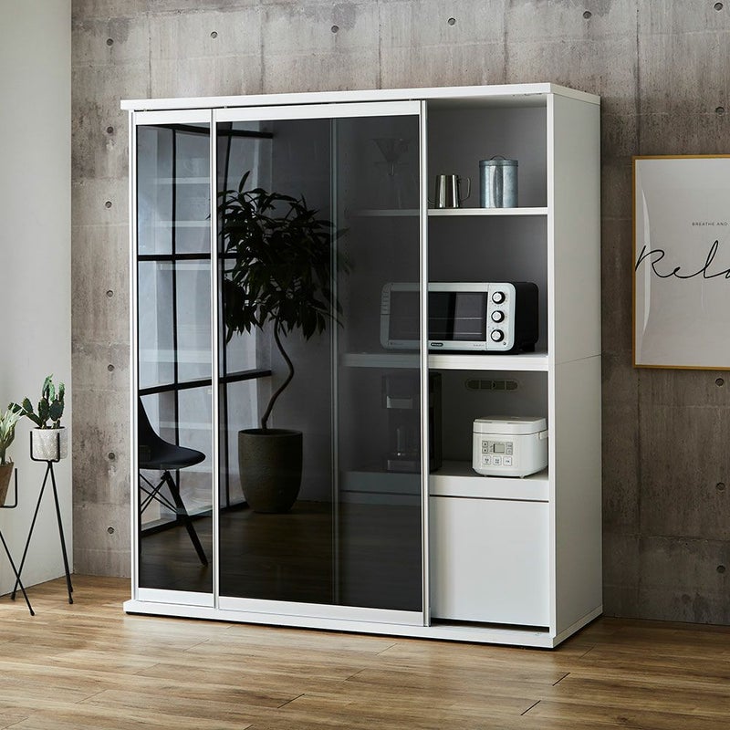 レディオーク扉 スモークガラスで大容量収納