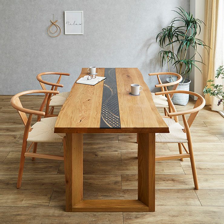 天板中央に組子風板とガラスを組み合わせた和モダンデザイン