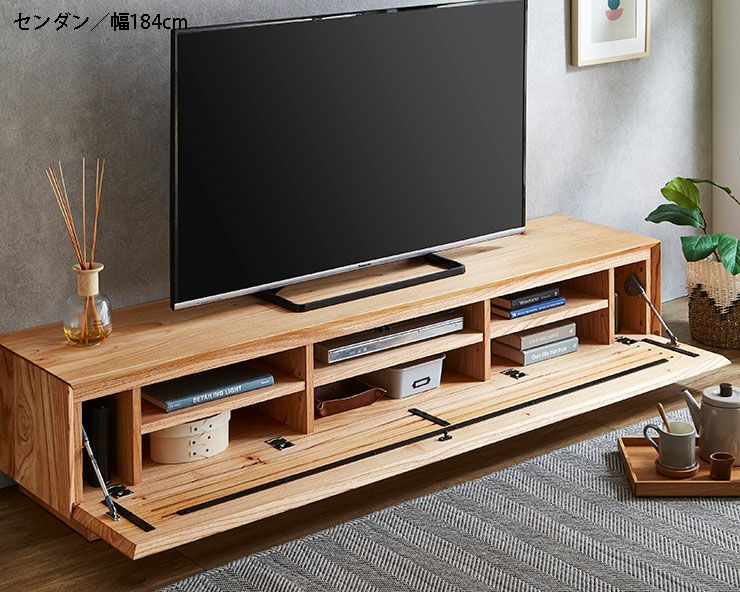 天板・前板・側面に無垢材を使った重厚感ある造り