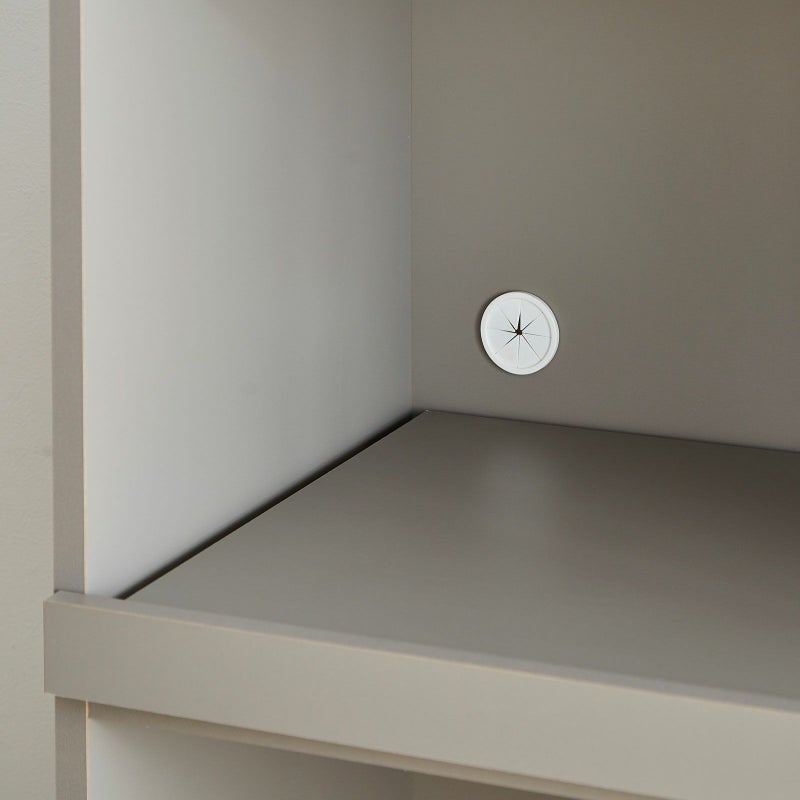 フタ付きゴミ箱も置ける高さ約75cmオープンスペース