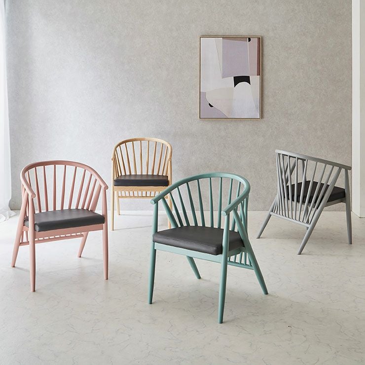 丸ガレット90の3点セットのテーブルとチェア構成