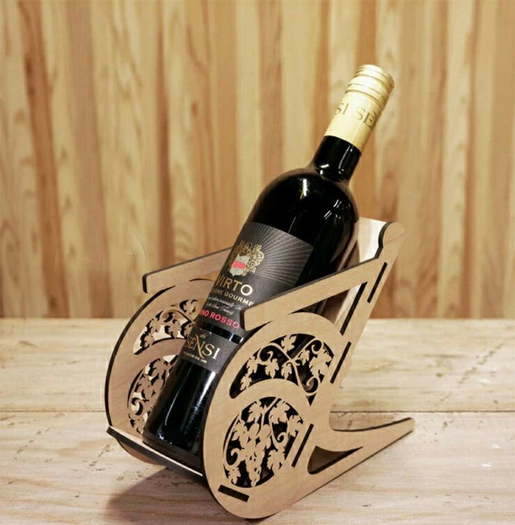 000000000215-03.jpg?size=l&w=